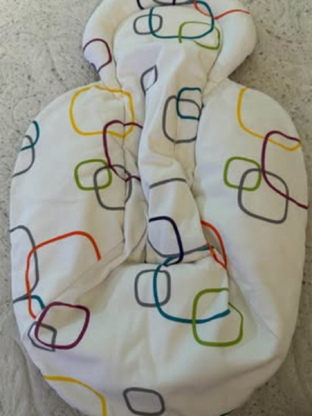 Mamaroo Infant Seat Insert with Multicolor Square Pattern